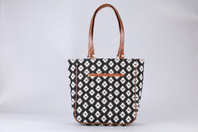 Vintage White Flowers Carryall Bag